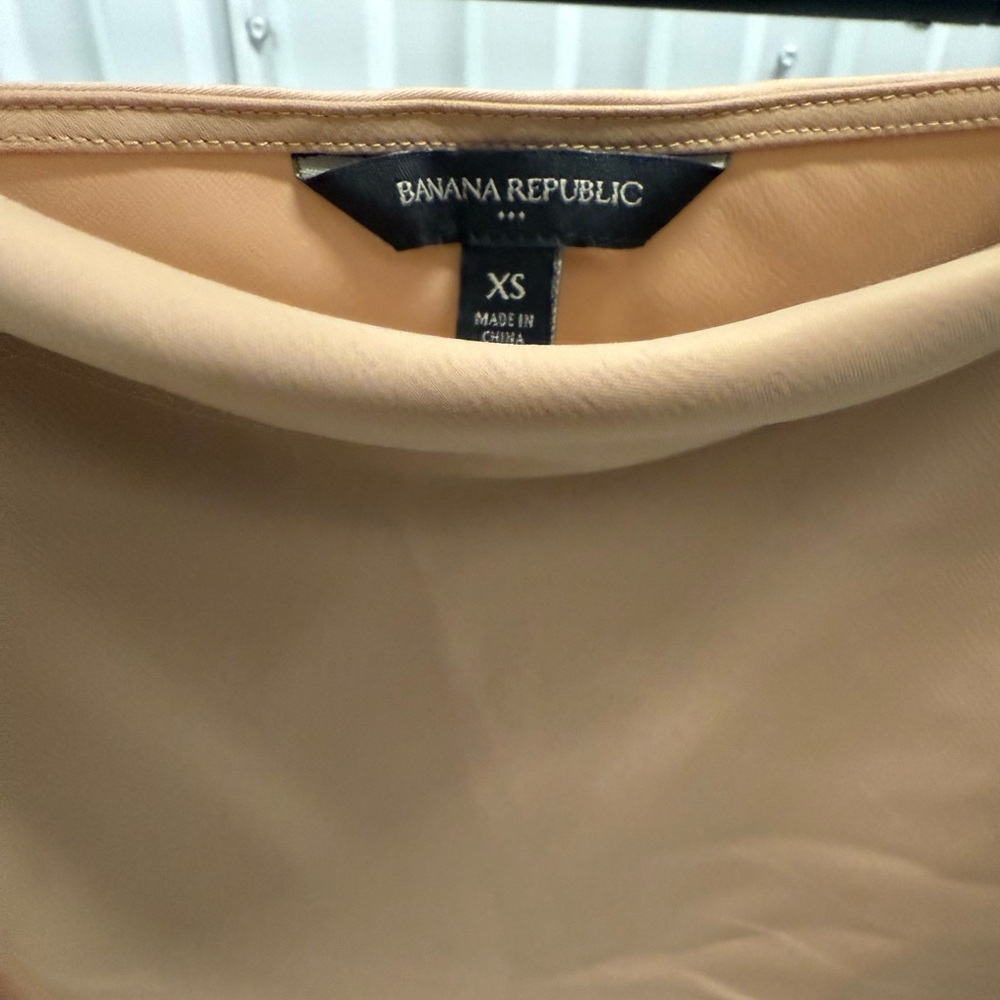 Banana Republic Tan Satin Camisole Top - Picture 9 of 12